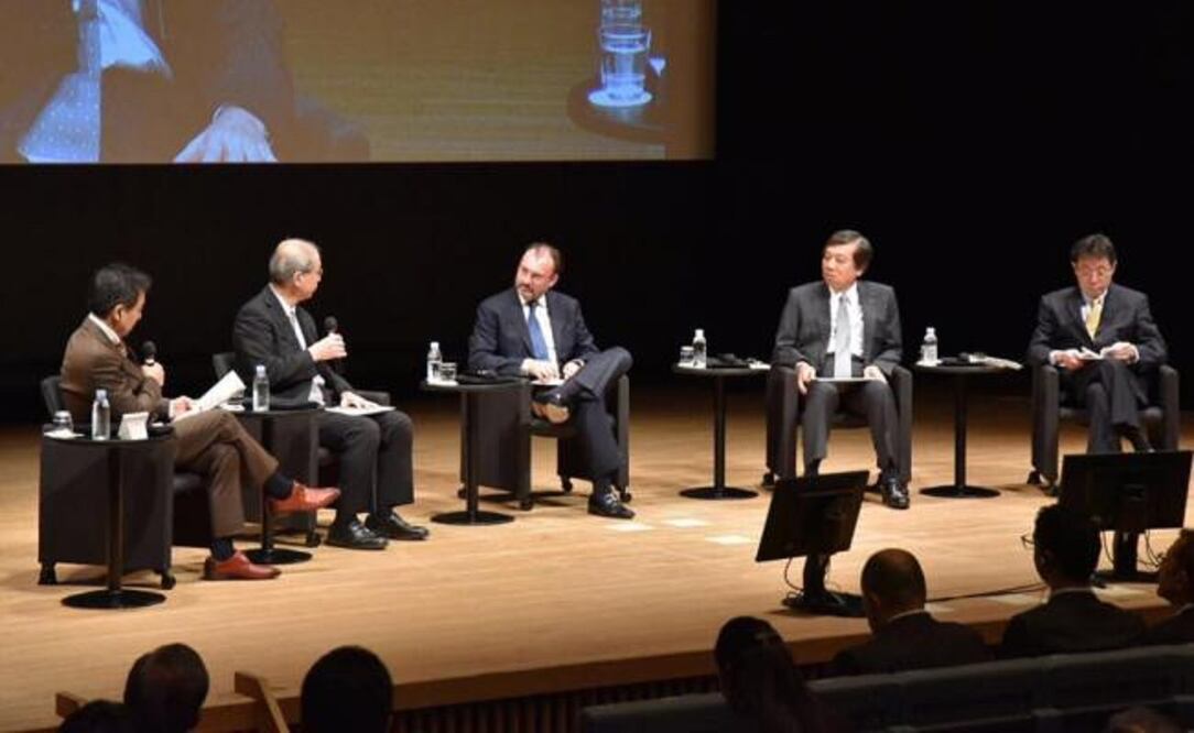 El canciller sostuvo una reunión con directivos de empresas y bancos japoneses. /Tomada de @SRE_mx