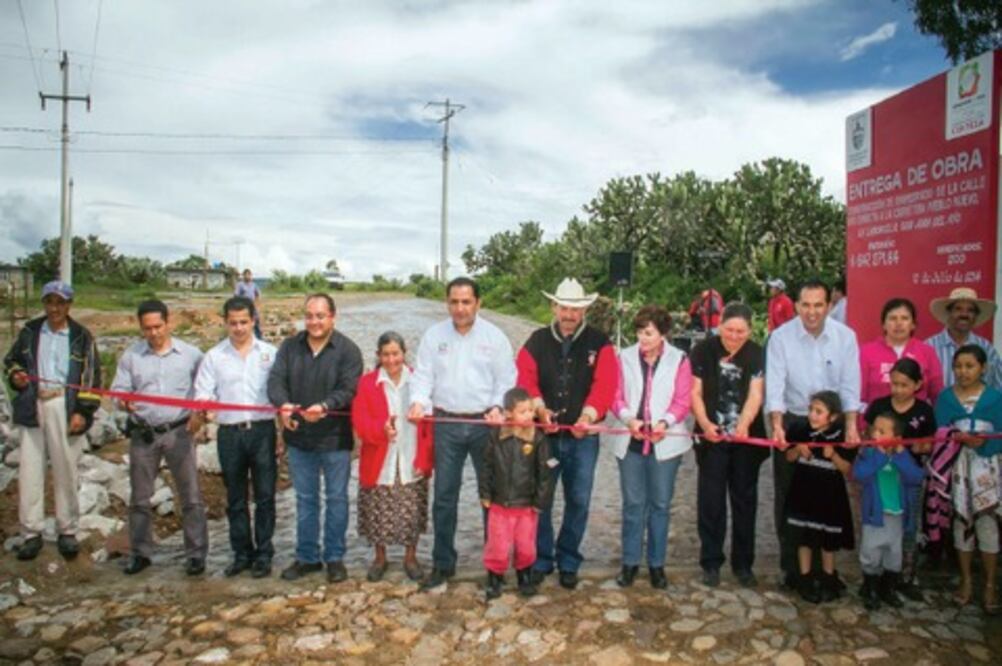 Entregan obras en localidades de SJR