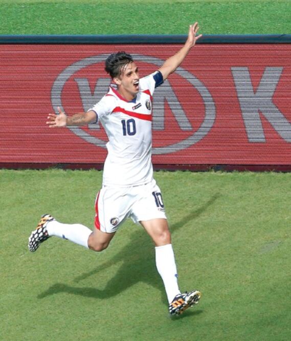 Felices por escribir  su historia 