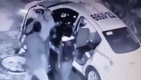 Adulto mayor defiende su taxi; tres asaltantes pretendían quitárselo en Sauces