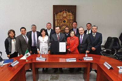 Partidos firman acuerdo