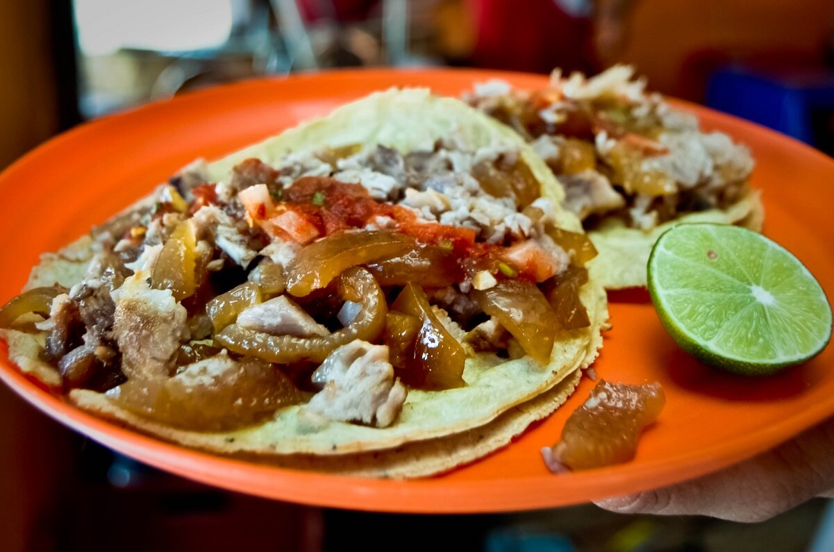 Anuncian la Feria de las Carnitas de Santa Rosa Jáuregui, en Querétaro