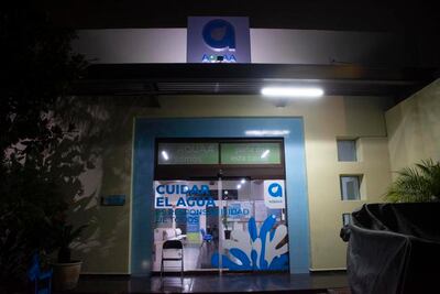 Obligan a 22 mil viviendas a contratar Aqua