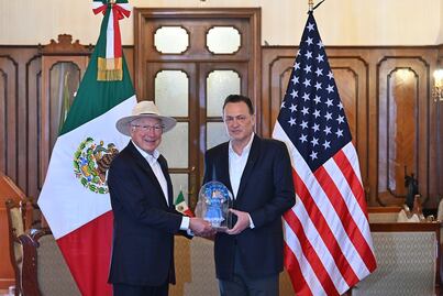 Hay mucho que aprender de los Estados Unidos, afirma Mauricio Kuri