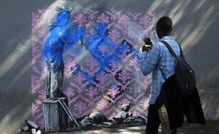 Atribuyen a Banksy obras sobre migración en París