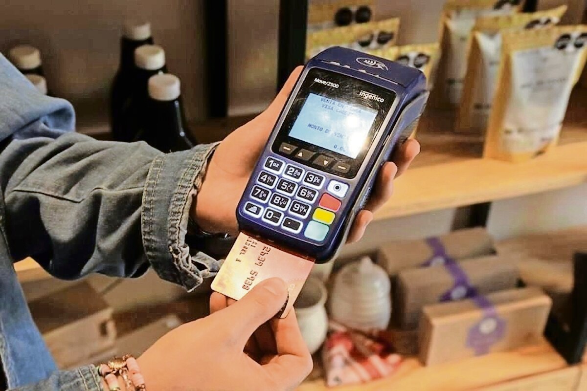 Pagos con tarjeta. Comercios queretanos piden diálogo con bancos