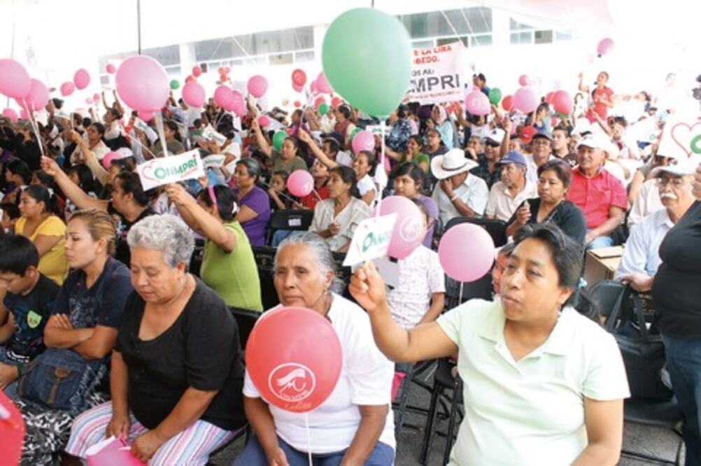 Capacitan a mujeres para candidaturas
