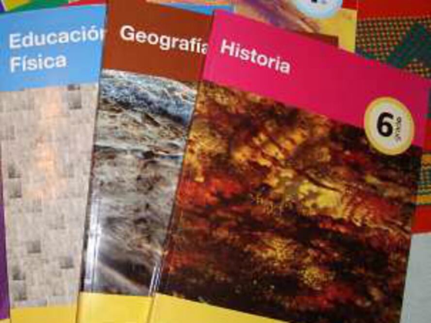 Llega fe de erratas a escuelas públicas