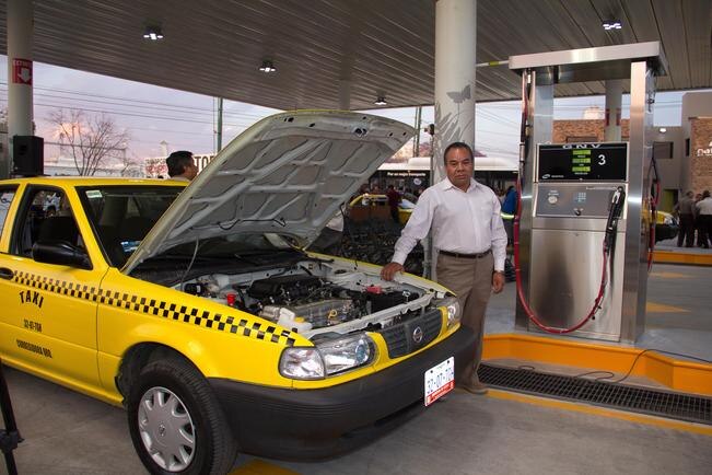Solicitan convertir taxis a gas natural