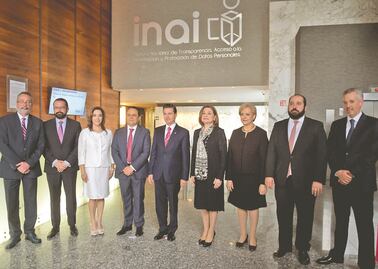 Falta mucho por hacer en combate a la opacidad y la corrupción, dijo EPN