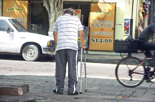 Alertan sobre mal de Parkinson