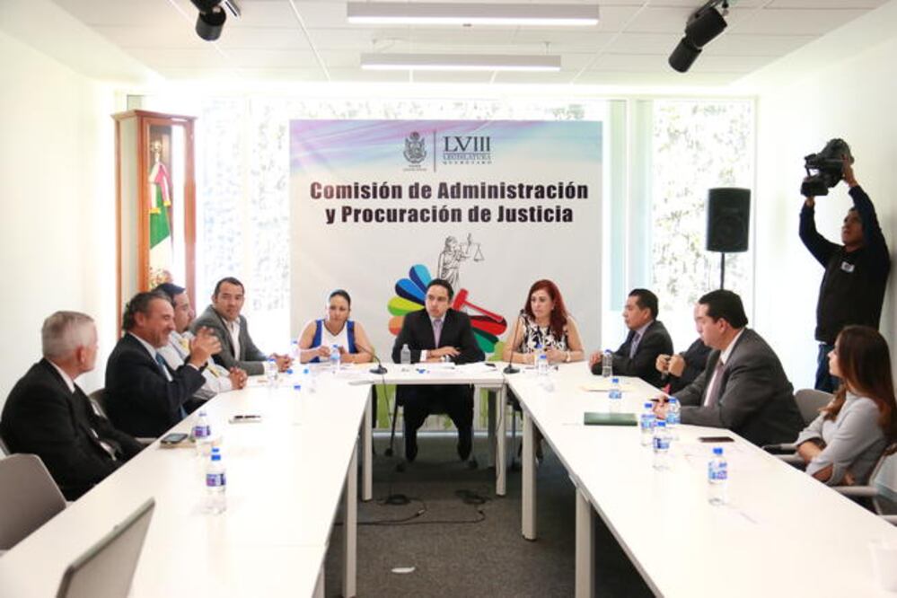 También consienten reforma para suprimir forma de petición verbal de providencias precautorias, excepto en casos de violencia física o sexual (ESPECIAL)