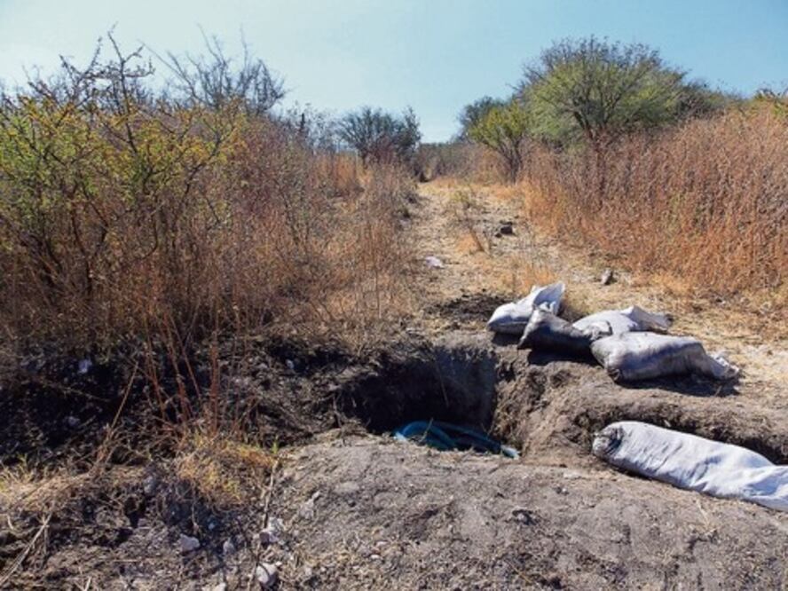 Vigilan por aire ductos de Pemex