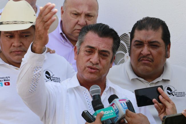 "RadioBronco" inicia operación entre críticas de la audiencia