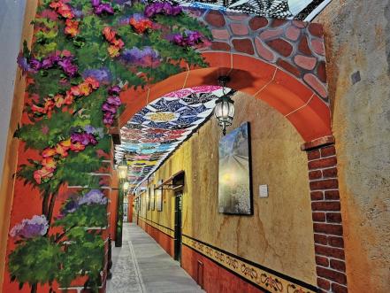 Era un callejón insalubre, hoy es el nuevo andador turístico de Pedro Escobedo 