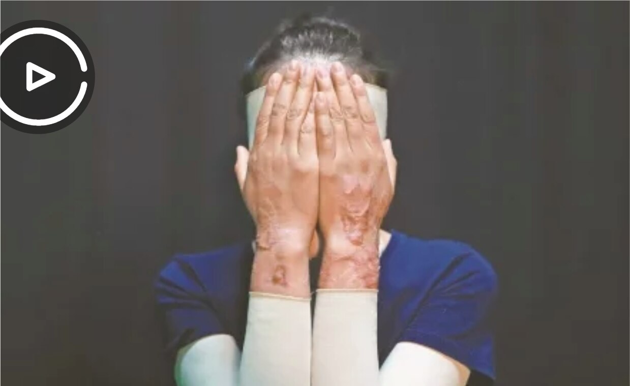 Ninguna otra mujer debe vivir lo mismo: María Elena, saxofonista