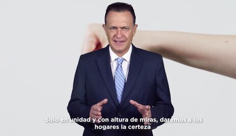"Me voy con la cara en alto y el corazón en la mano"