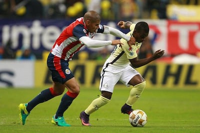 América  luce dominador y Chivas iguala