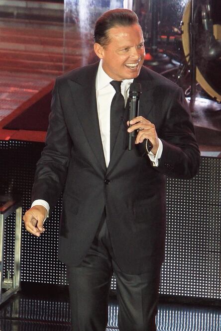 Luis Miguel se dice enojado y difamado