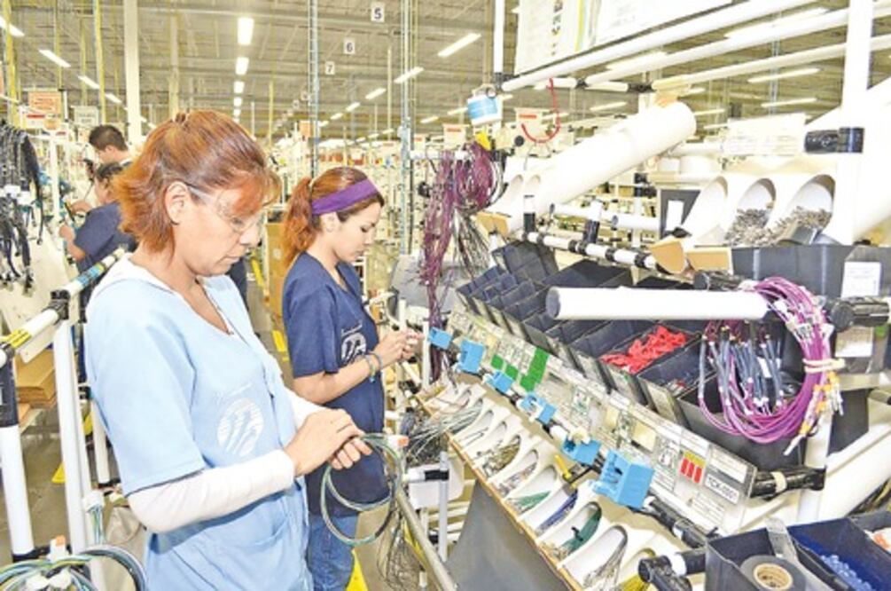 Cae manufactura 1.4% a enero: Inegi