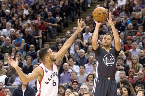 Warriors suma 21 sin tropiezo