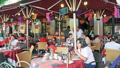 Plantean que comidas puedan ser deducibles