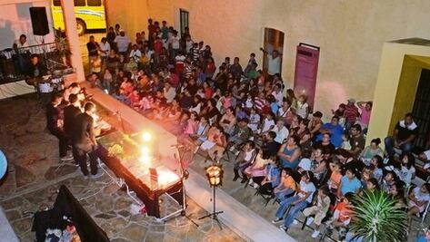 Realiza Peñamiller Feria de la Nuez