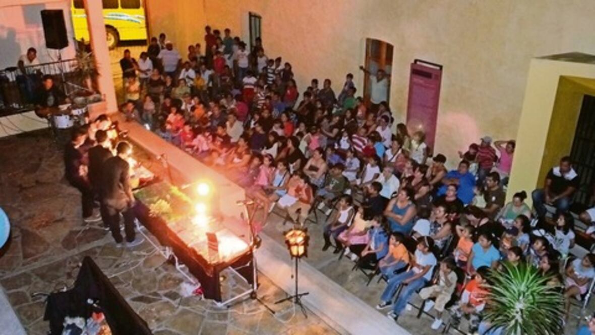 Realiza Peñamiller Feria de la Nuez