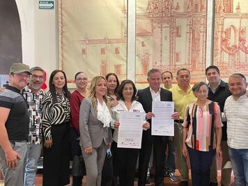 Candidatos de Morena firman la Agenda Incluyente