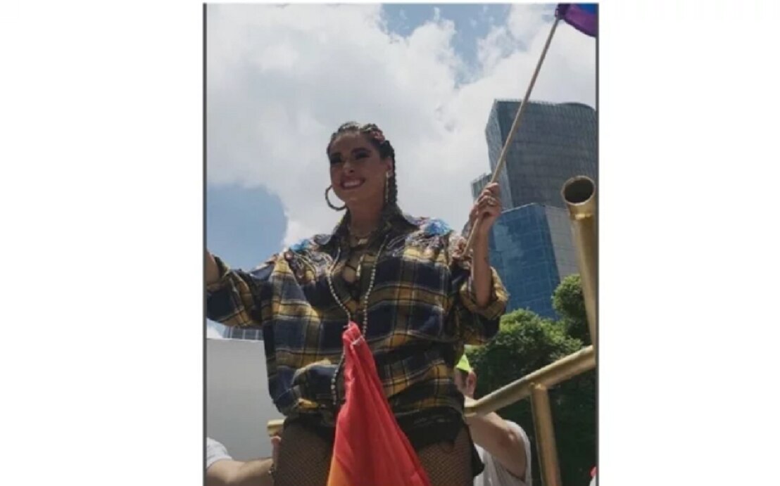 Coronan a Galilea Montijo como reina gay 2019