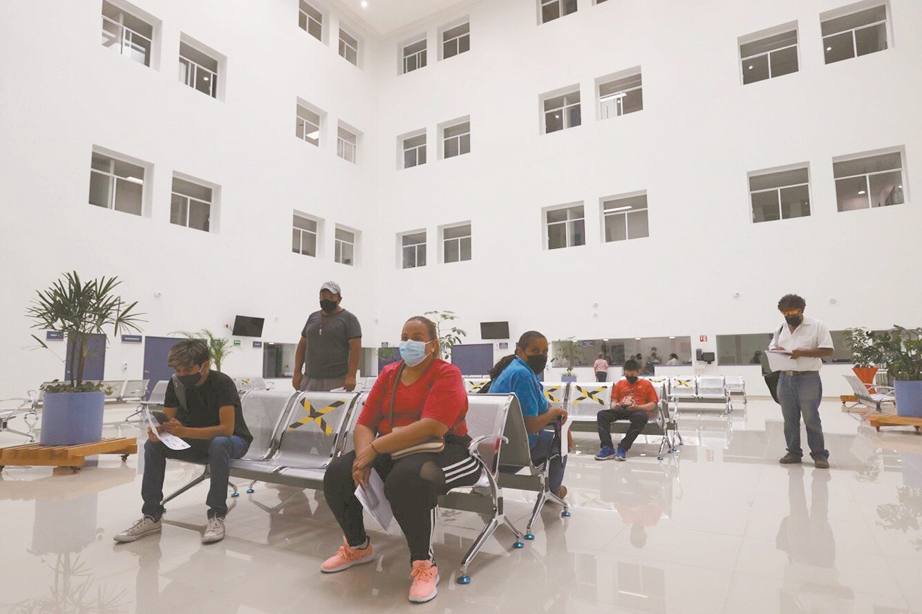 Consulta en hospital general, a 90%