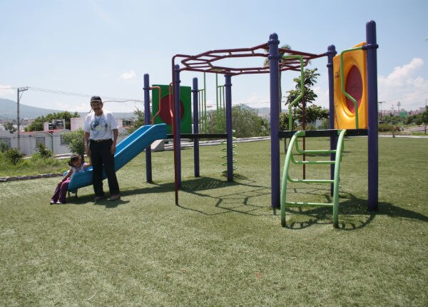 Parque olvidado en Colinas del Sur