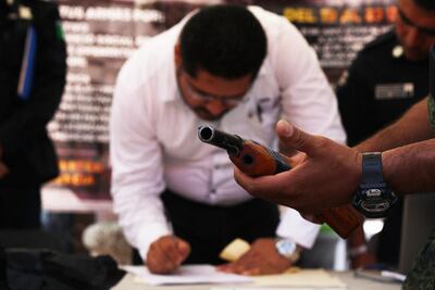 Arranca campaña "Canje de Armas" en Pedro de Escobedo
