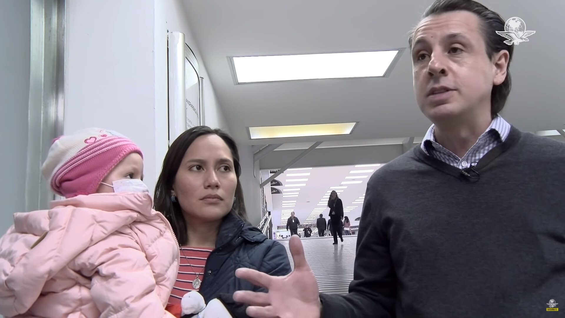 Ana Lucía, niña con cáncer, deja México porque la 4T le dio la espalda