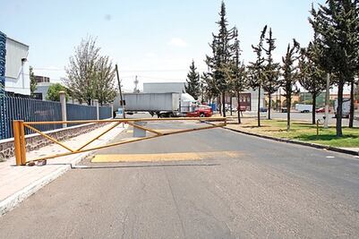 Piden a empresas pagar el predial