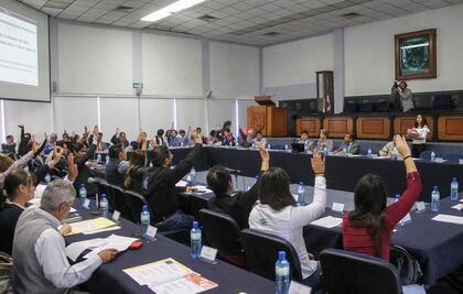 Gobernador se reunirá con los directores de la UAQ