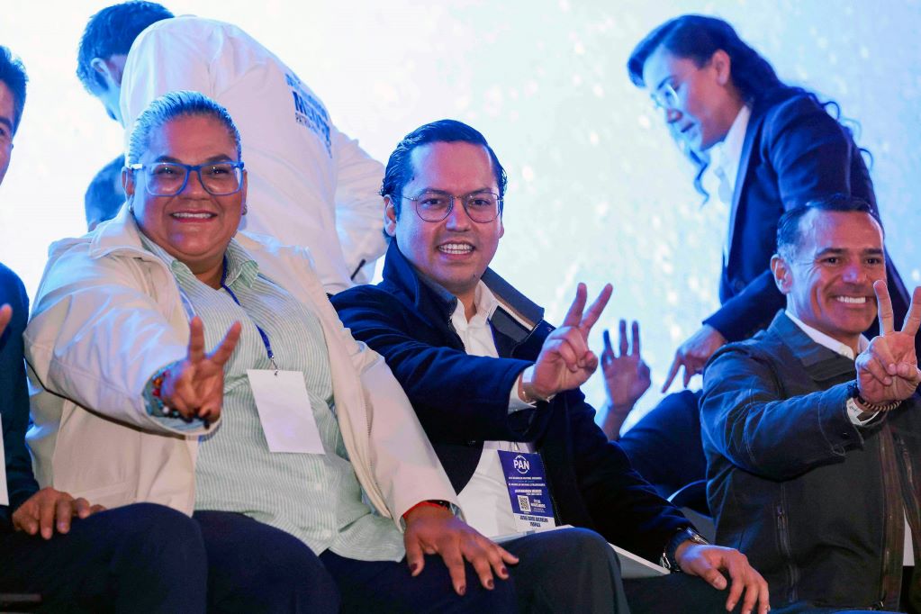 Chepe rinde protesta en el Consejo Nacional del PAN