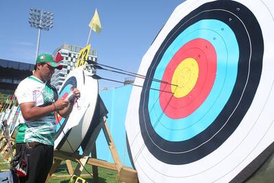 Por medallas en  el tiro con arco 