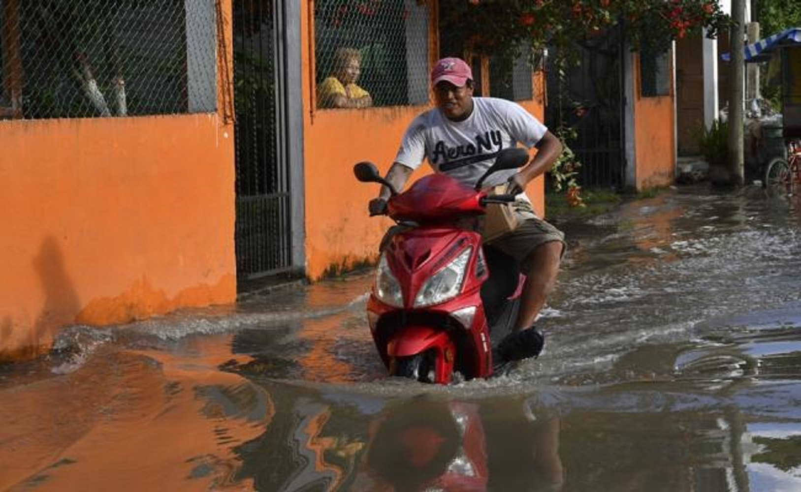 Alerta Peña Nieto por posibles desbordamientos en Veracruz
