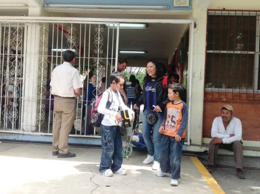 Denuncian robos en dos escuelas