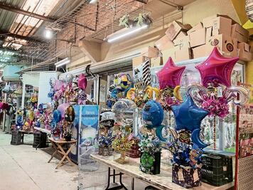 Esperan comercios alza de 30% en ventas por graduaciones