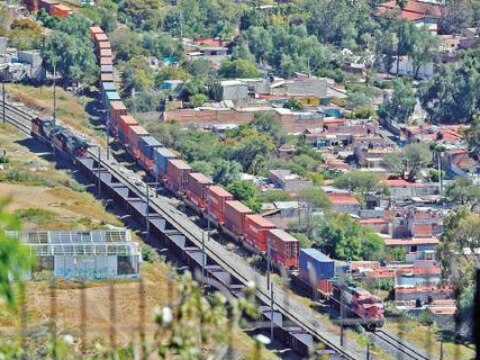 Proyectan ampliar tren de Qro a Mty