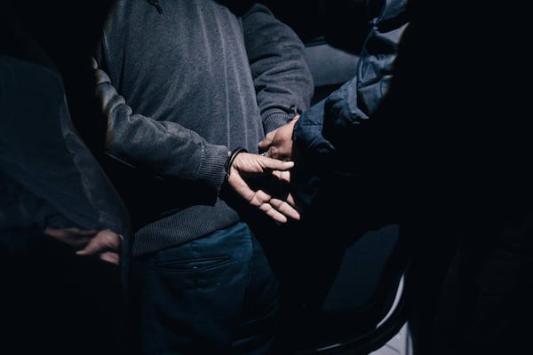 Sentencian a un hombre a prisión por robar en ocho tiendas en Querétaro