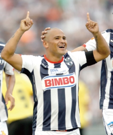 Cautela por el liderato, piden a los Rayados
