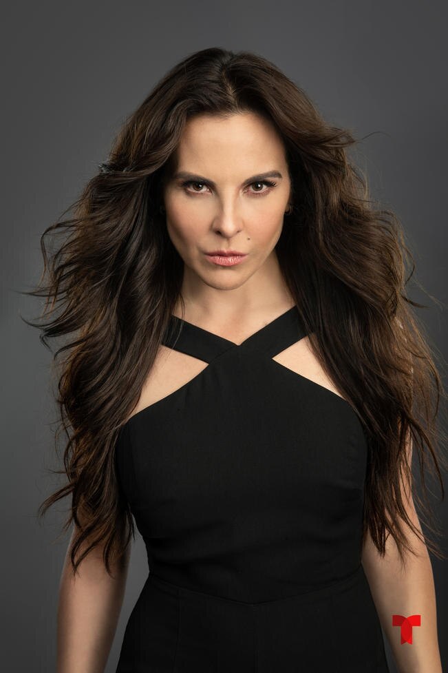 Kate Del Castillo ríe al último