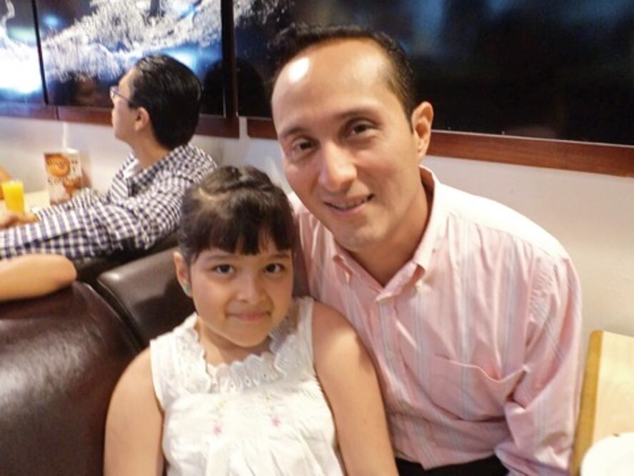   Un papá bailarín, cantor y político 