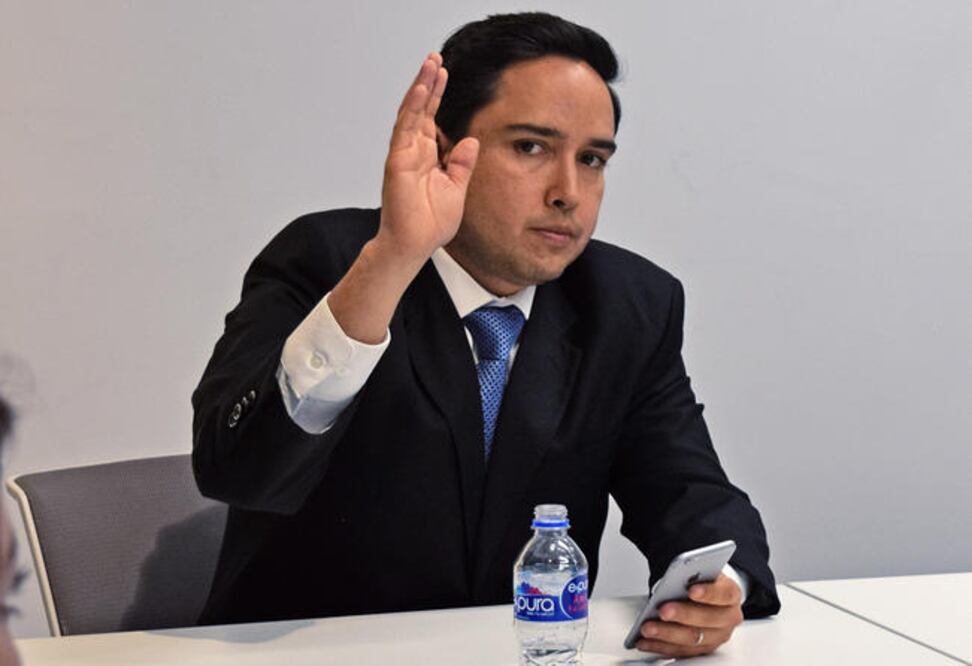 Proyecto. El diputado Luis Antonio Rangel Méndez sostiene que es necesario delimitar las atribuciones del Poder Ejecutivo y el Legislativo. (Especial)