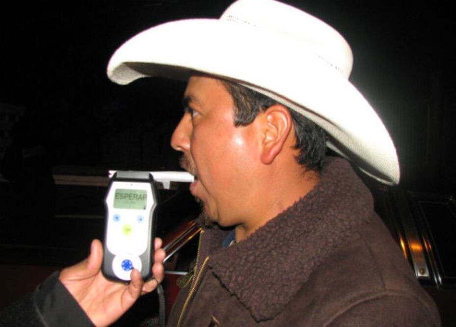 Alcoholímetro realiza 40 pruebas positivas