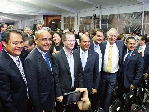 Anaya no descarta la candidatura
