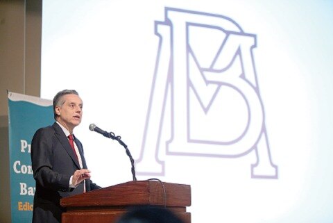 Se creció 0.6% al primer trimestre